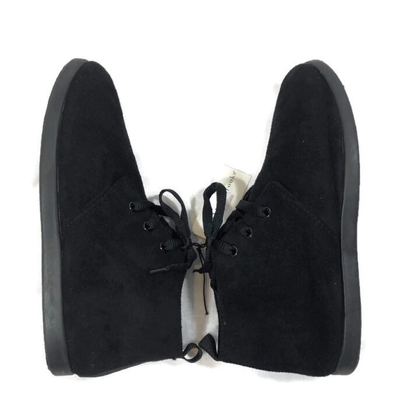 Brand new Bobbie Brooks Black Booties - Picture 6 of 7